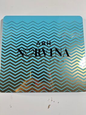 ABH Norvina Collection Eyeshadow Palette